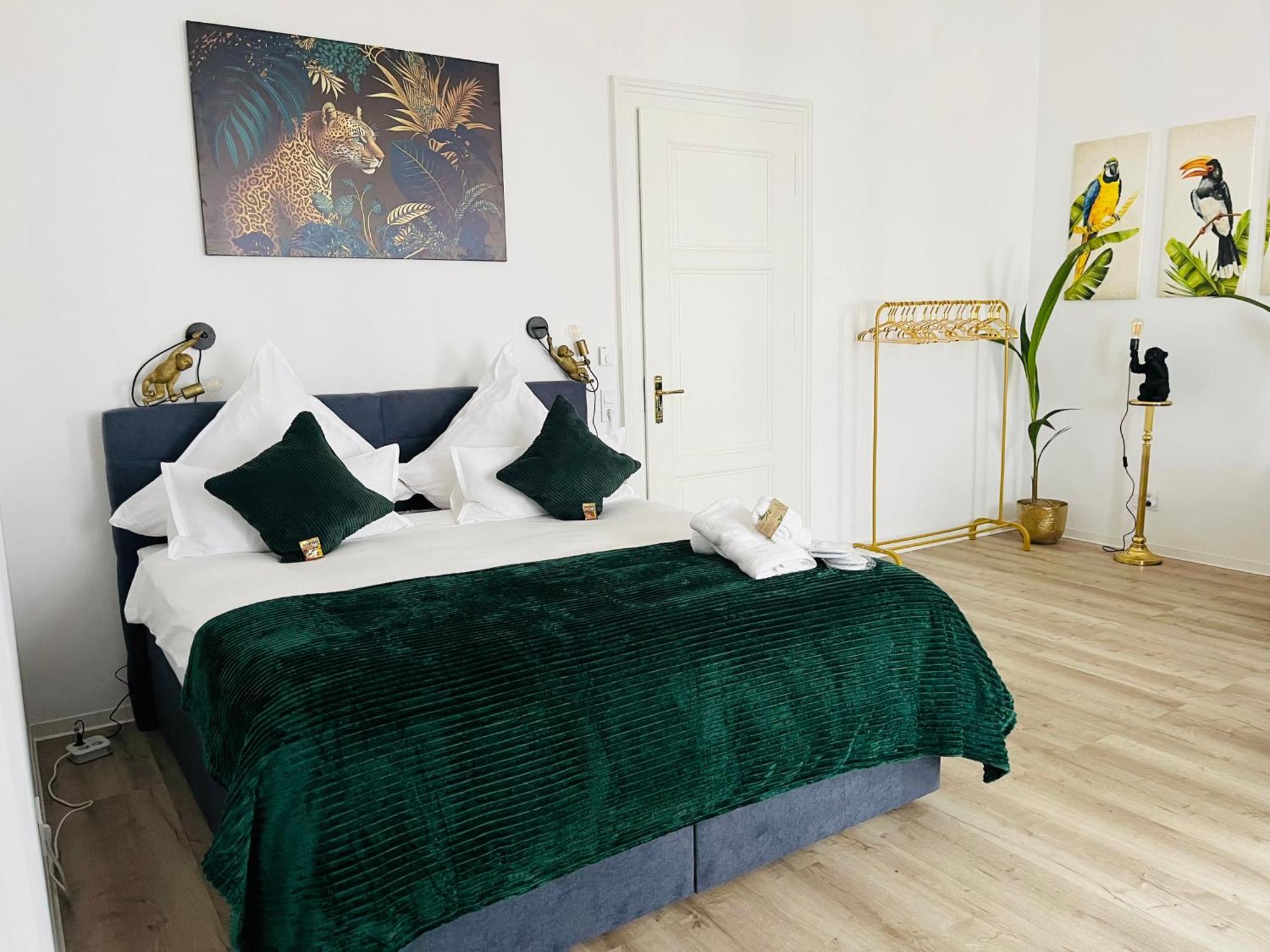 Filmap-Apartments-Zentrale Lage-Boxspringbett-Beamer-Popcorn-Gratis Parkplatz Gorlitz Exterior photo